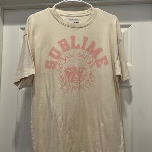 American Eagle Outfitters Cream Tee with Pink Graphic